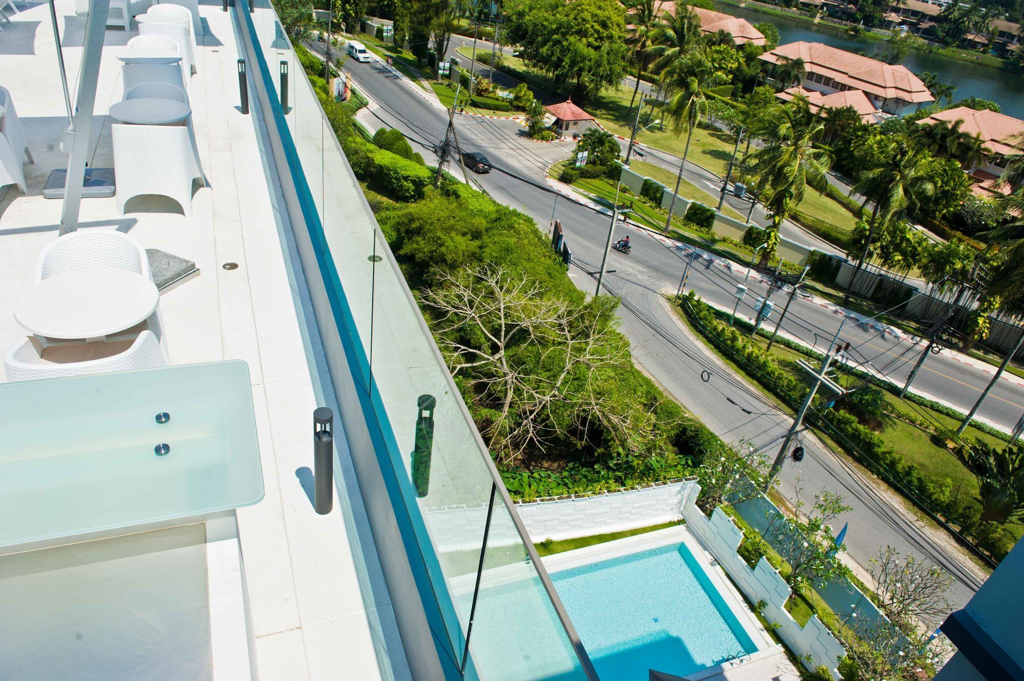 Ocean Stone Apartment Phuket