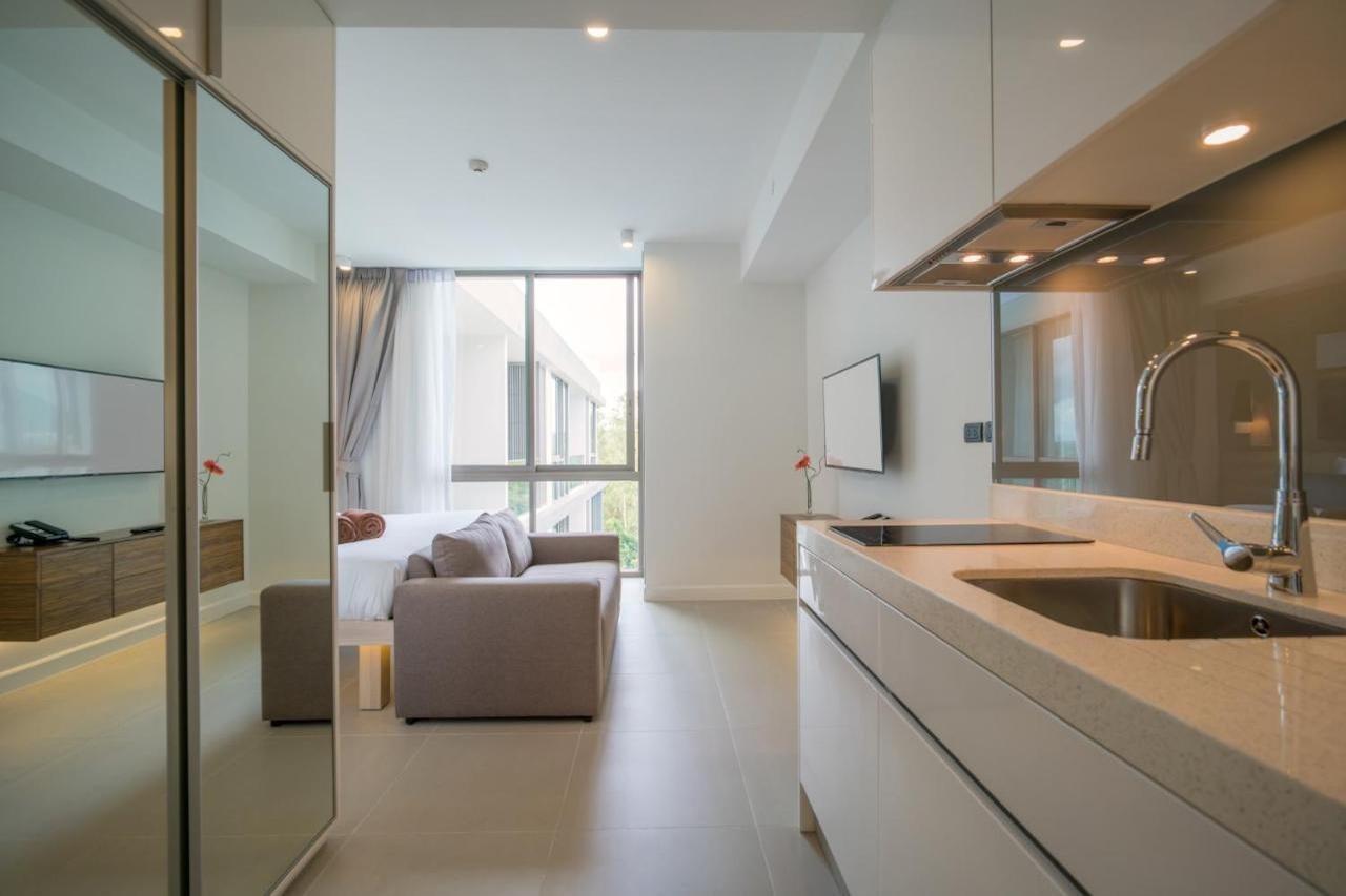 Ocean Stone * Phuket