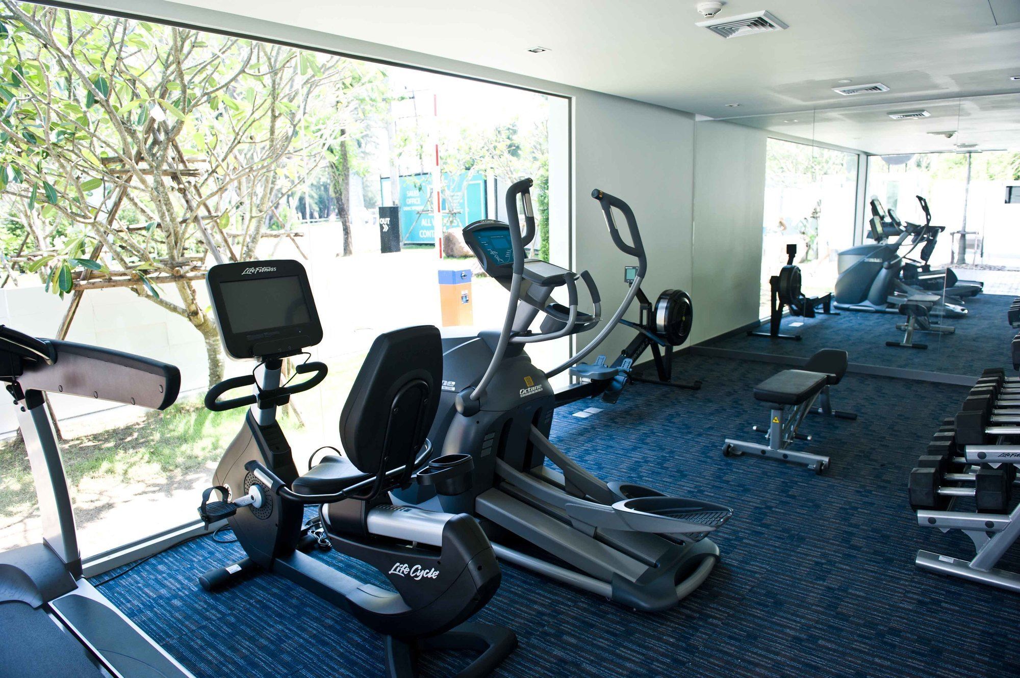 Ocean Stone Apartment Phuket