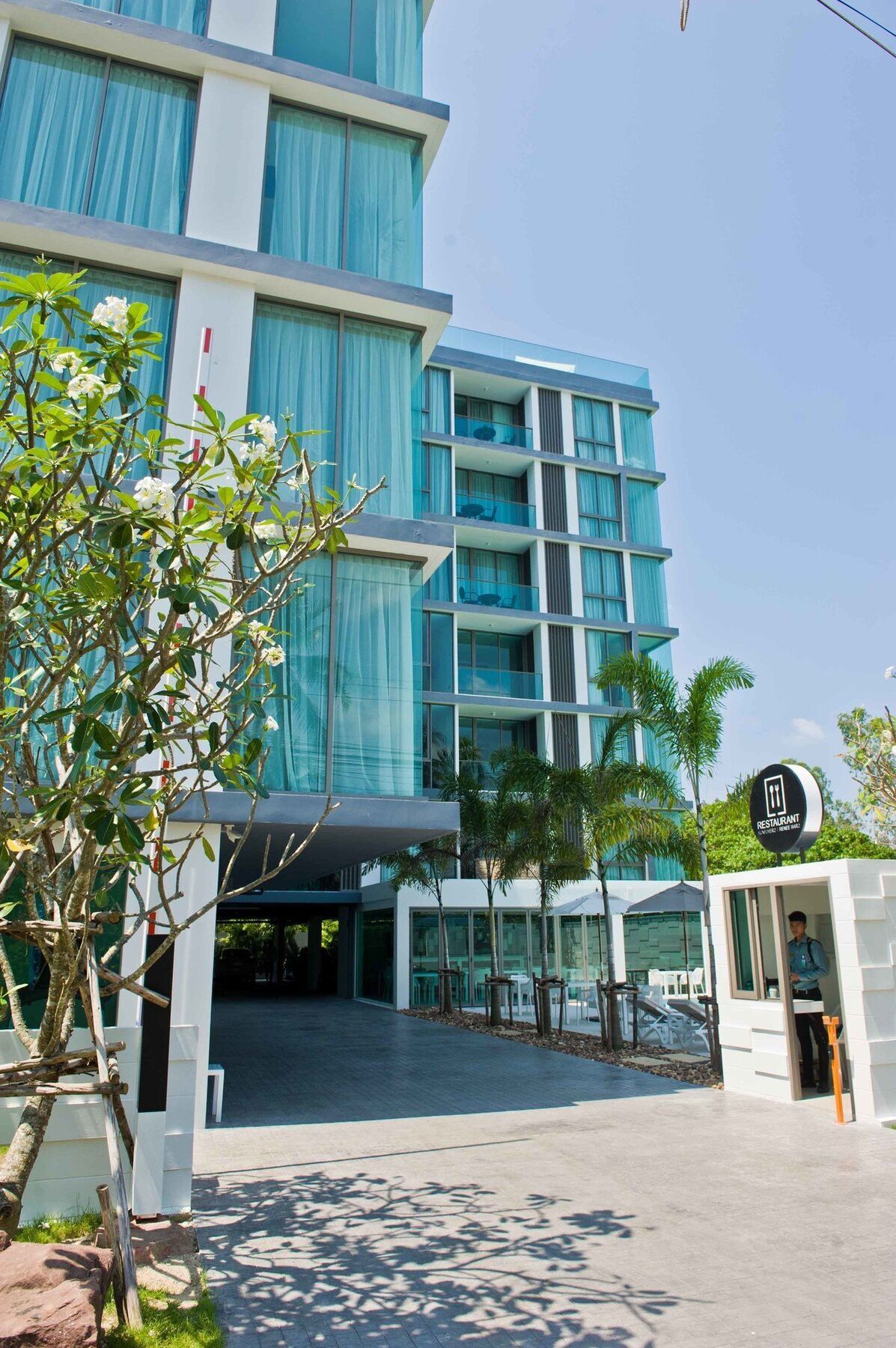 Apartment Ocean Stone